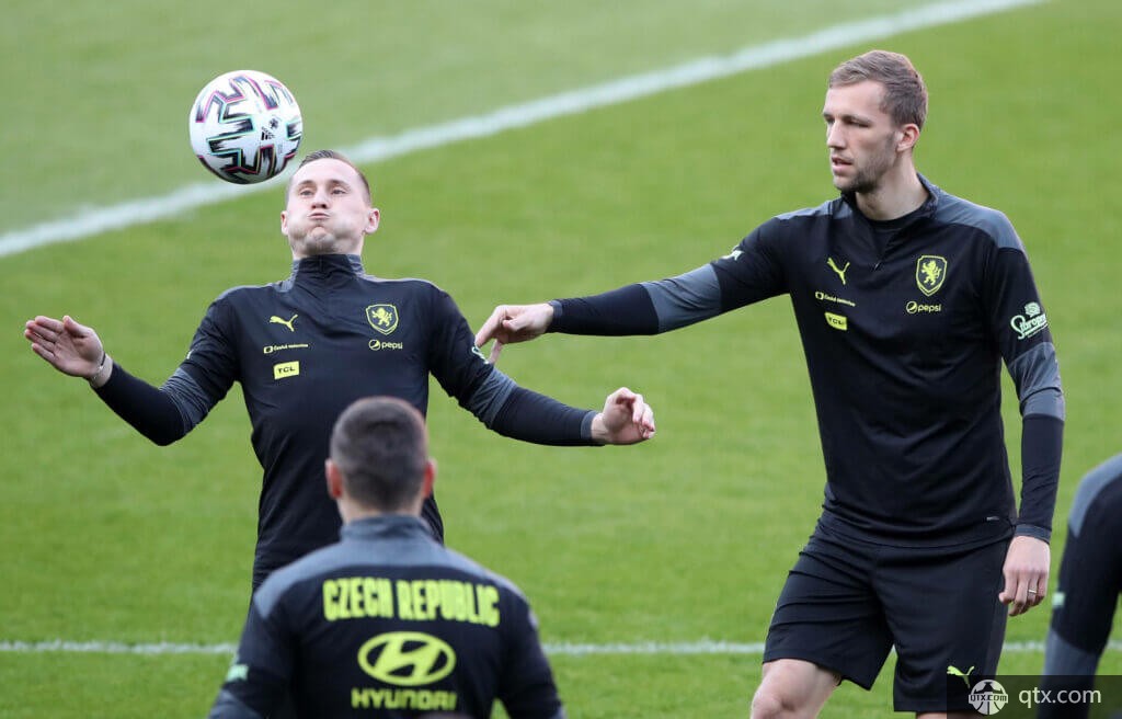 更令球队头 更令球队头